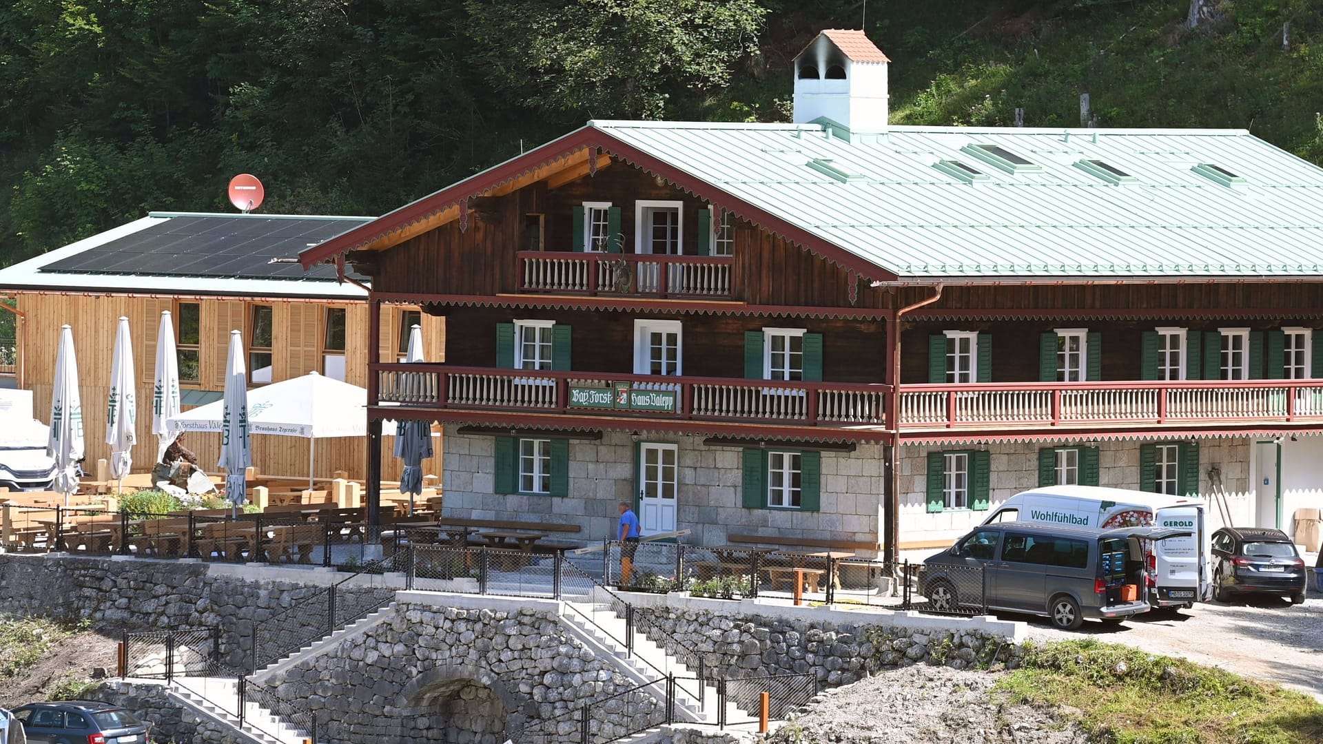 Forsthaus Valepp: Bayern goalkeeper Manuel Neuer had invested millions in the renovation of the building.