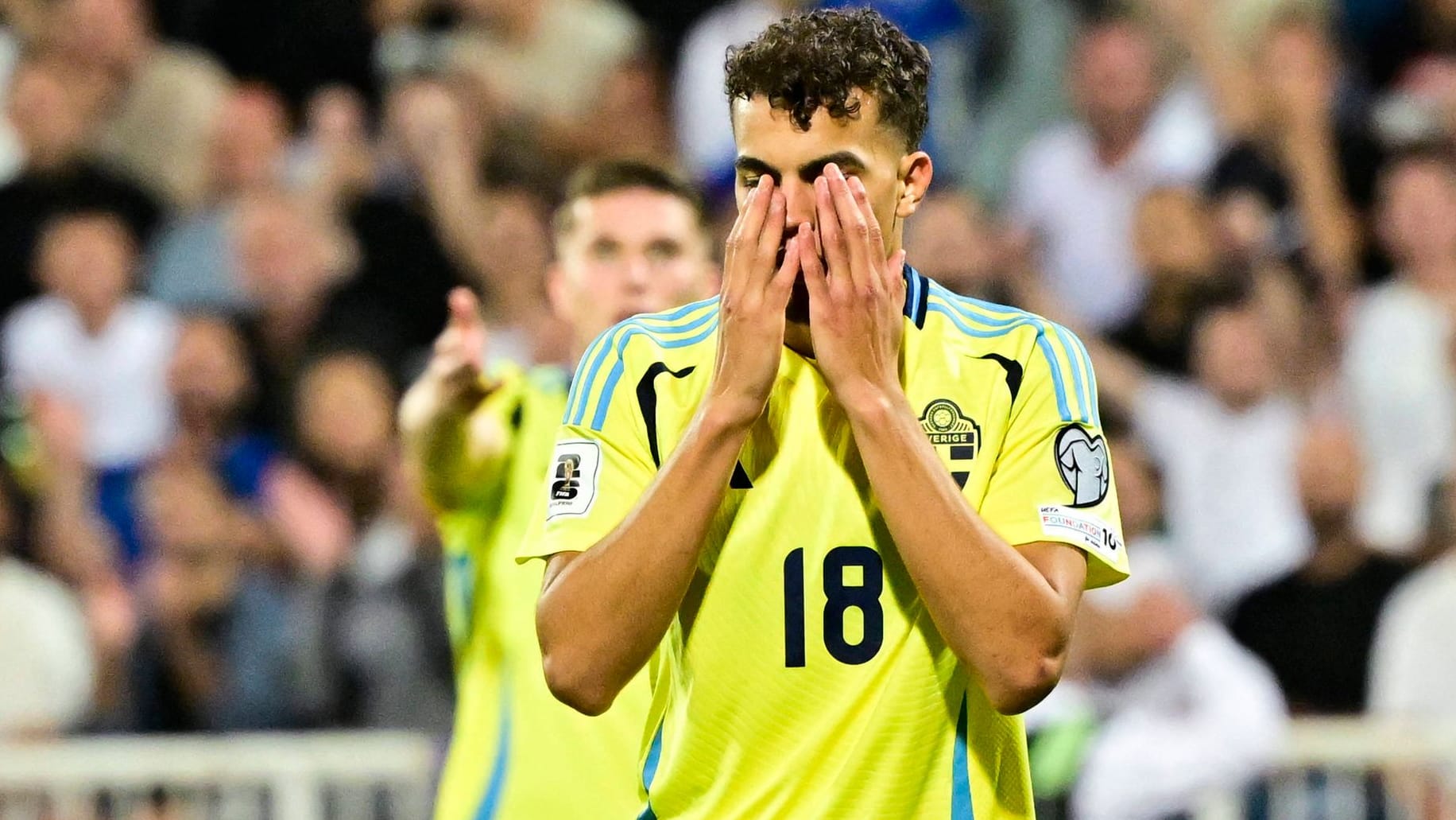 Can't believe it: Sweden's Yasin Ayari desperately in the game against Kosovo.