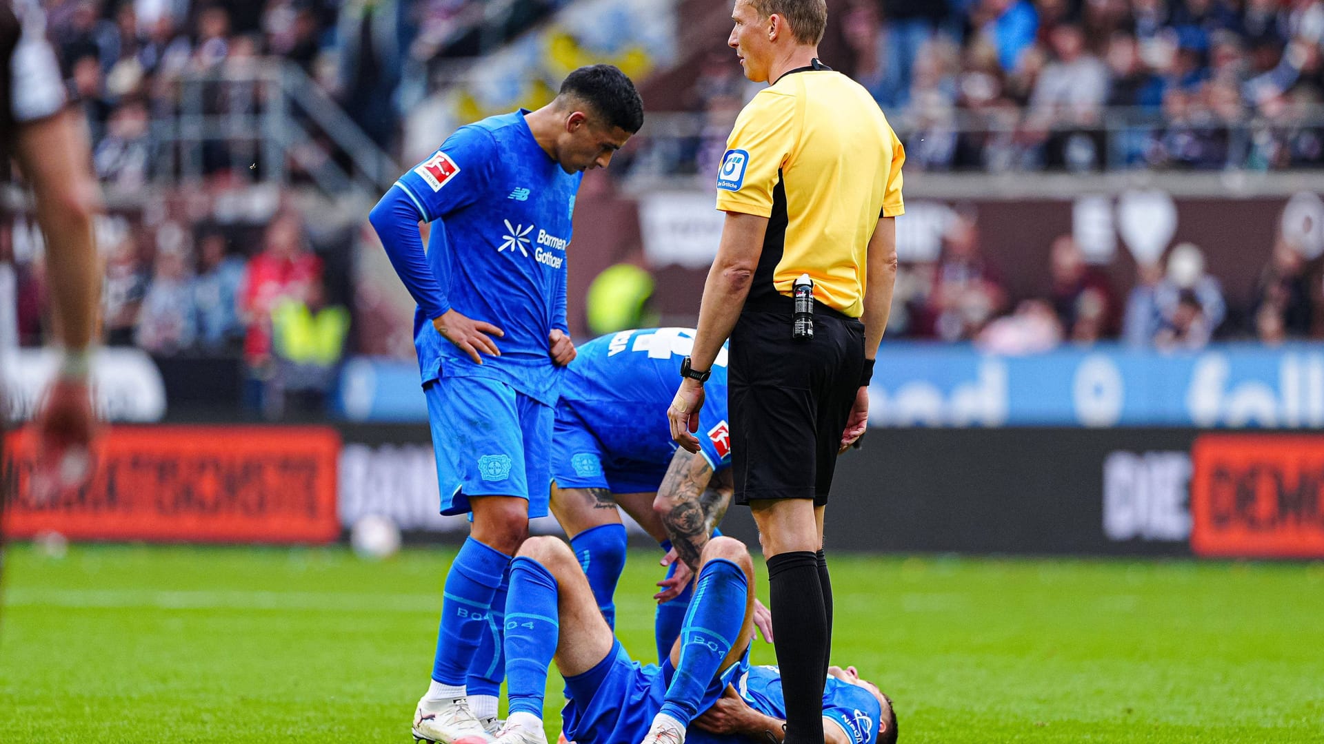 Here Patrik Schick is on the ground: Leverkusen sold the victory expensive.