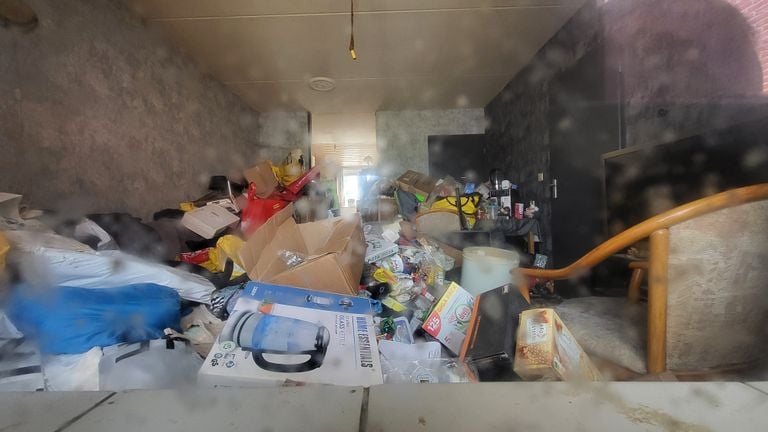 The apartment is very contaminated ((photo: rural inspection service Dierenwerlzijn).