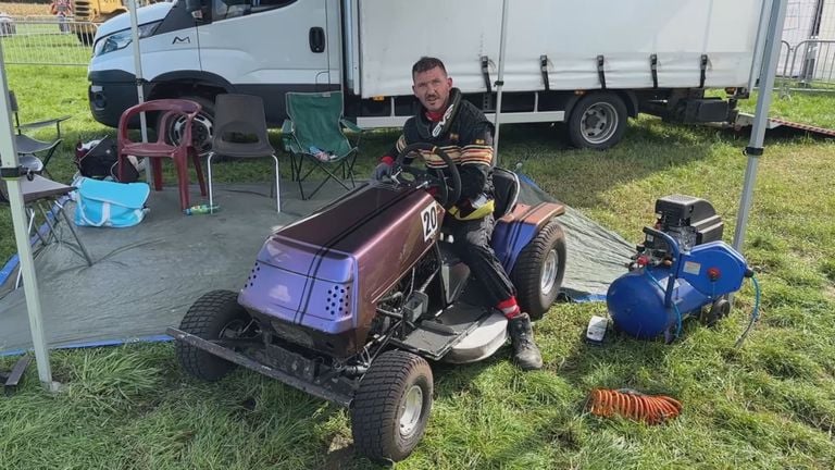 The lawn mowers can tap a speed of two hundred kilometers per hour (photo: Omroep Brabant).
