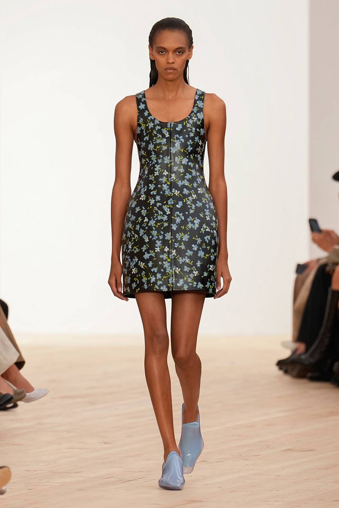 Loewe, desfile de presación de la colección de mujer para la temporada primavera/endo 2026.