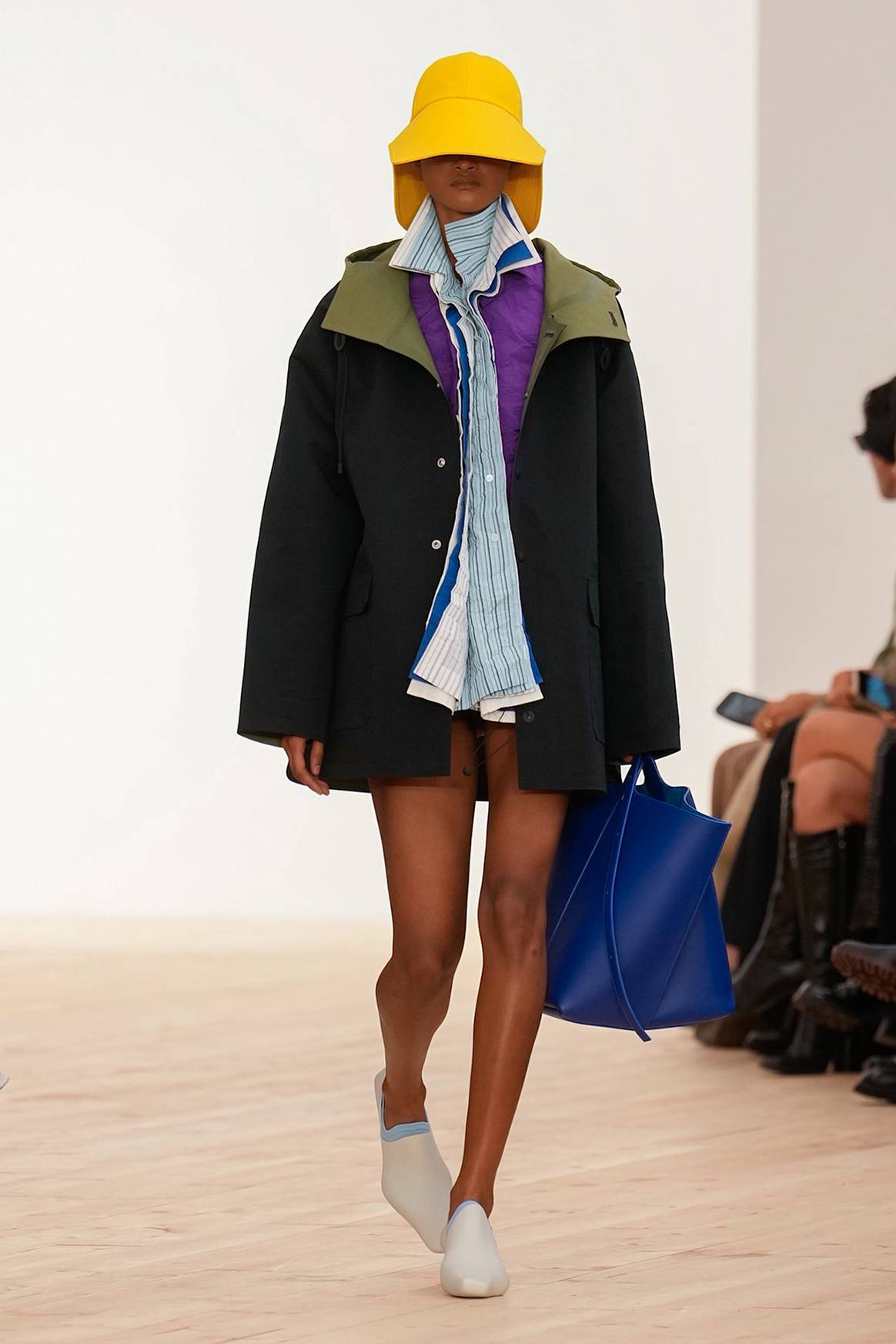 Loewe, desfile de presación de la colección de mujer para la temporada primavera/endo 2026.