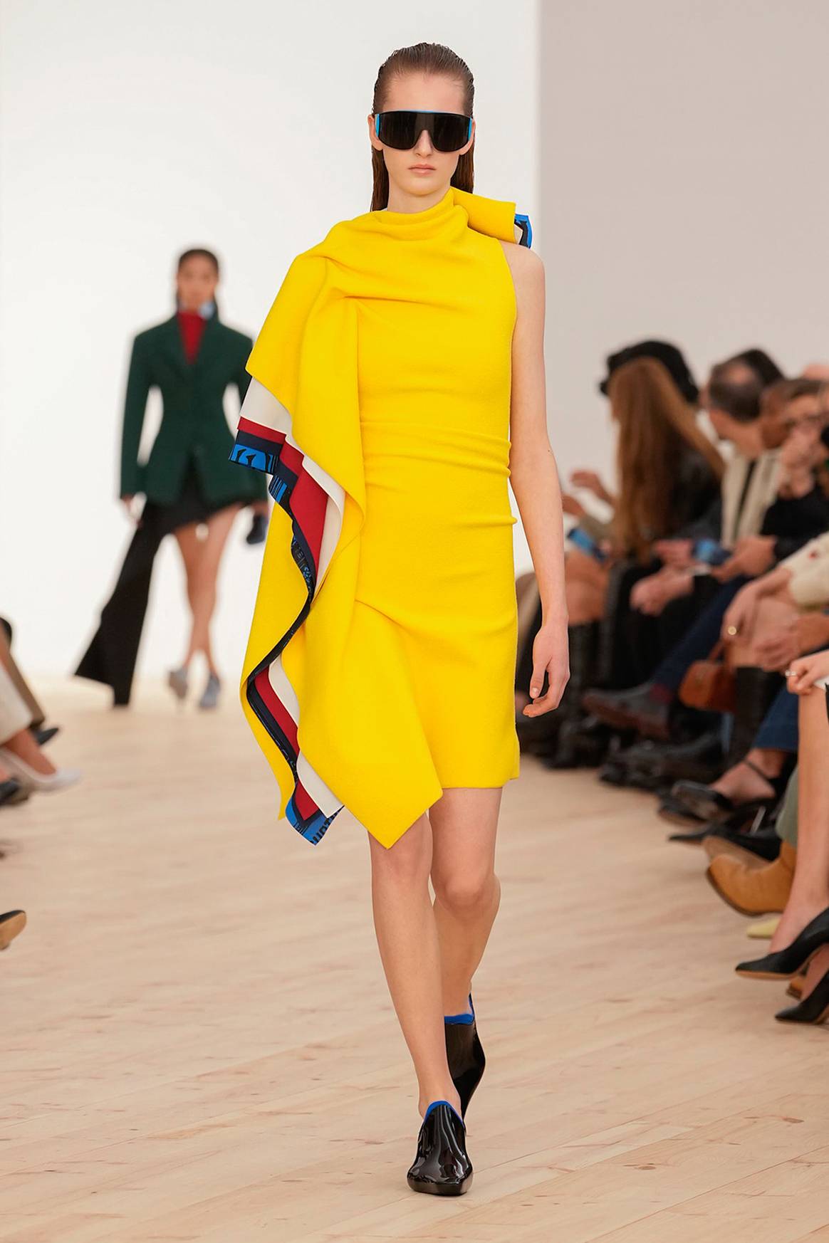 Loewe, desfile de presación de la colección de mujer para la temporada primavera/endo 2026.