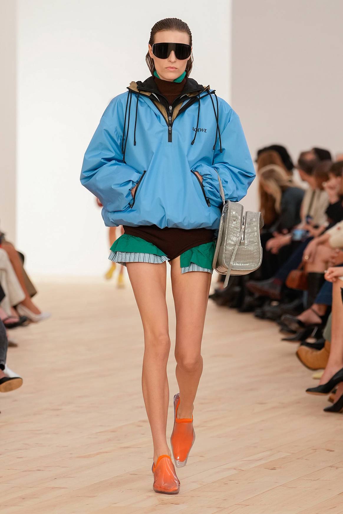Loewe, desfile de presación de la colección de mujer para la temporada primavera/endo 2026.