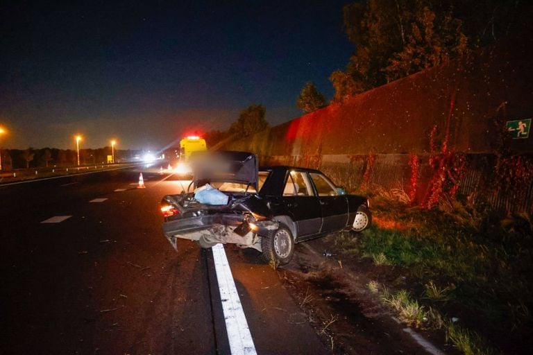 The cars were at the collision on the A50 damage on 9 photo: Addy Smits/Persbureau Heitink).