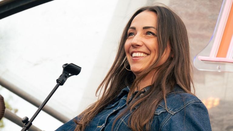 Dyde represents RTV Utrecht (photo: RTV Utrecht/Regio Eurovision Song Contest).