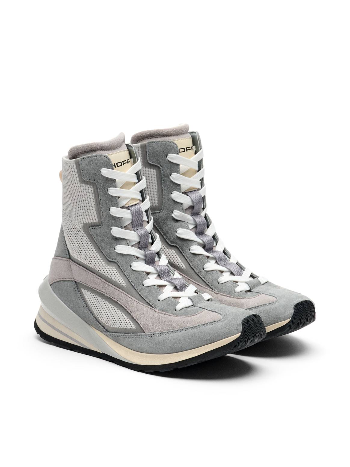 High-Top Runner “Seven” High-Top Runner from Hoff