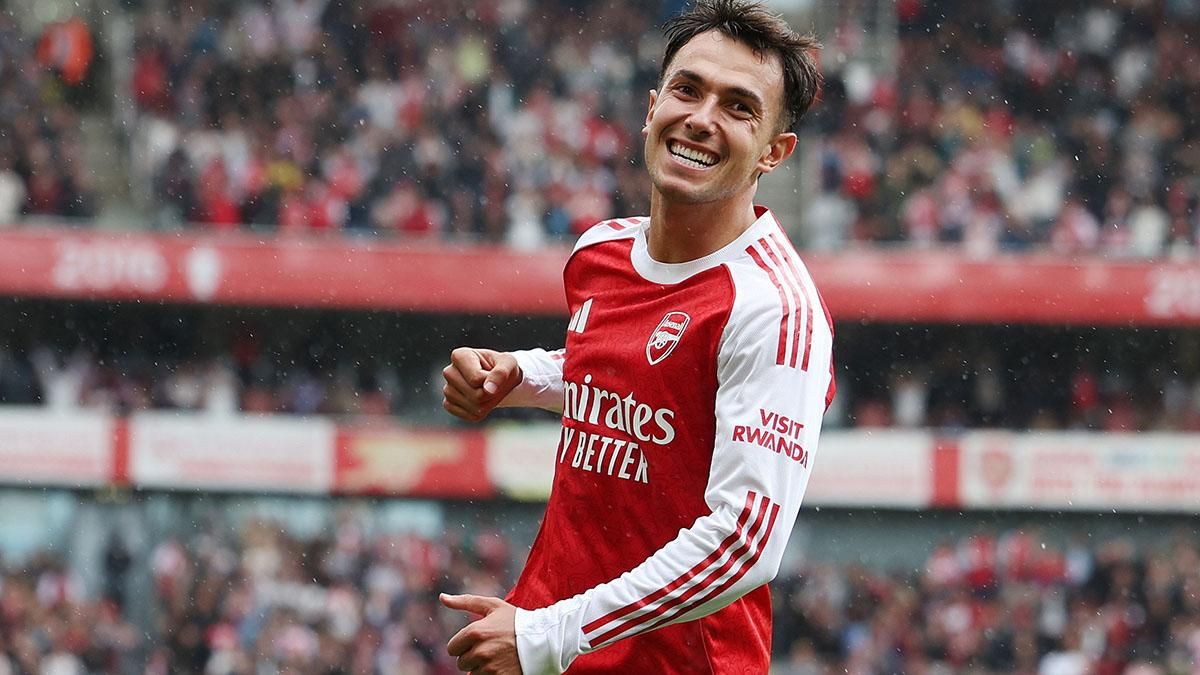Martin Zubimendi celebrates after scoring 3-0 against Nottingham Forest