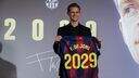 Frenkie de Jong has extended his contract.
