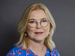 https://api.omroepbrabant.nl/img/f/$width$/$height$/0.37/0.42/bWVkaWEvcHJvZC80NzQwODkyLmpwZz9zdj0yMDE5LTA3LTA3JnN0PTIwMjAtMDEtMDFUMDAlM0E wMCUzQTAwWiZzZT0yMDQwLTAxLTAxVDAwJTNBMDAlM0EwMFomc3I9YiZzcD1yJnNpZz1wcTk2cjlVSTlsWDglMkJnJTJCdGlzVkprT3NPVUw3UVJ3M2l4aFVJJTJGRTVjQUpjJTNE