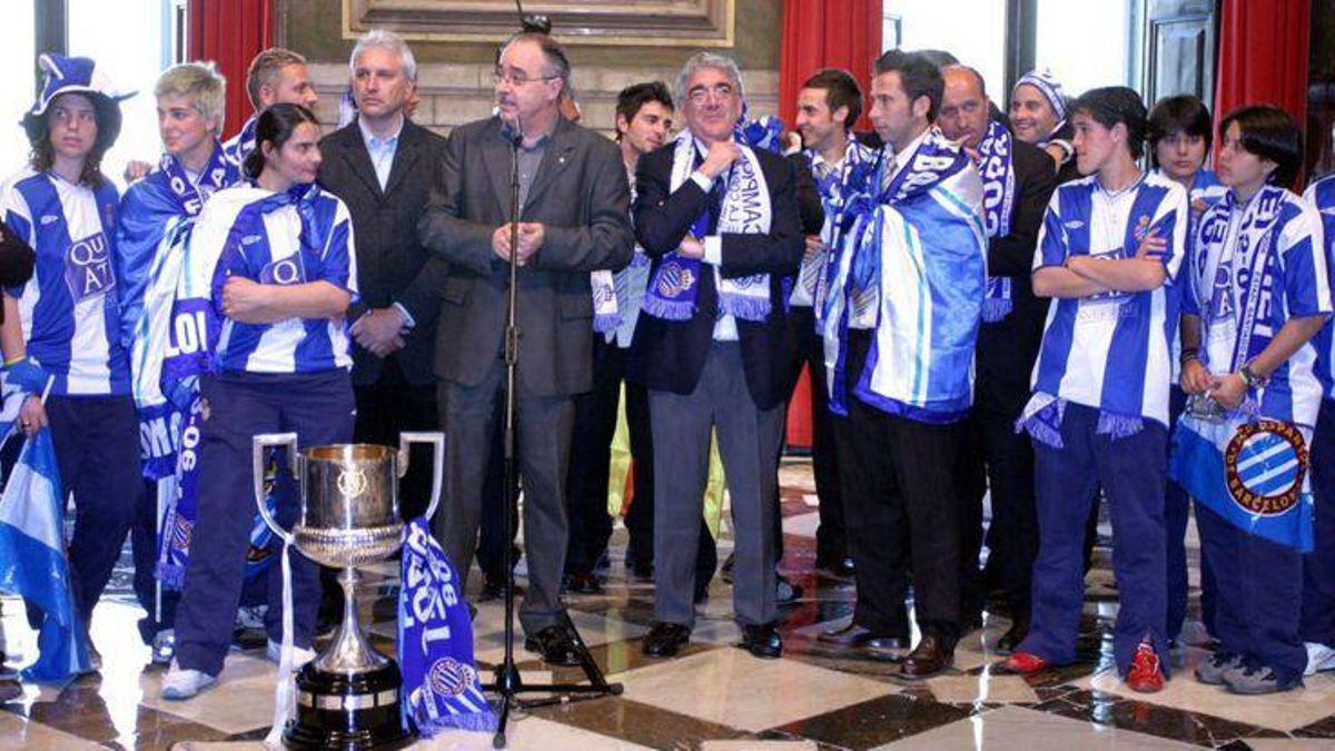 The male and female Espanyol, during the joint celebration of 2006