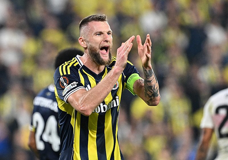 Fenerbahçe camp squad