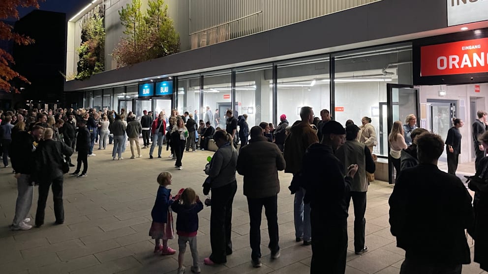 Alle 3029 Zuschauer mussten nach dem Feueralarm die Halle verlassen