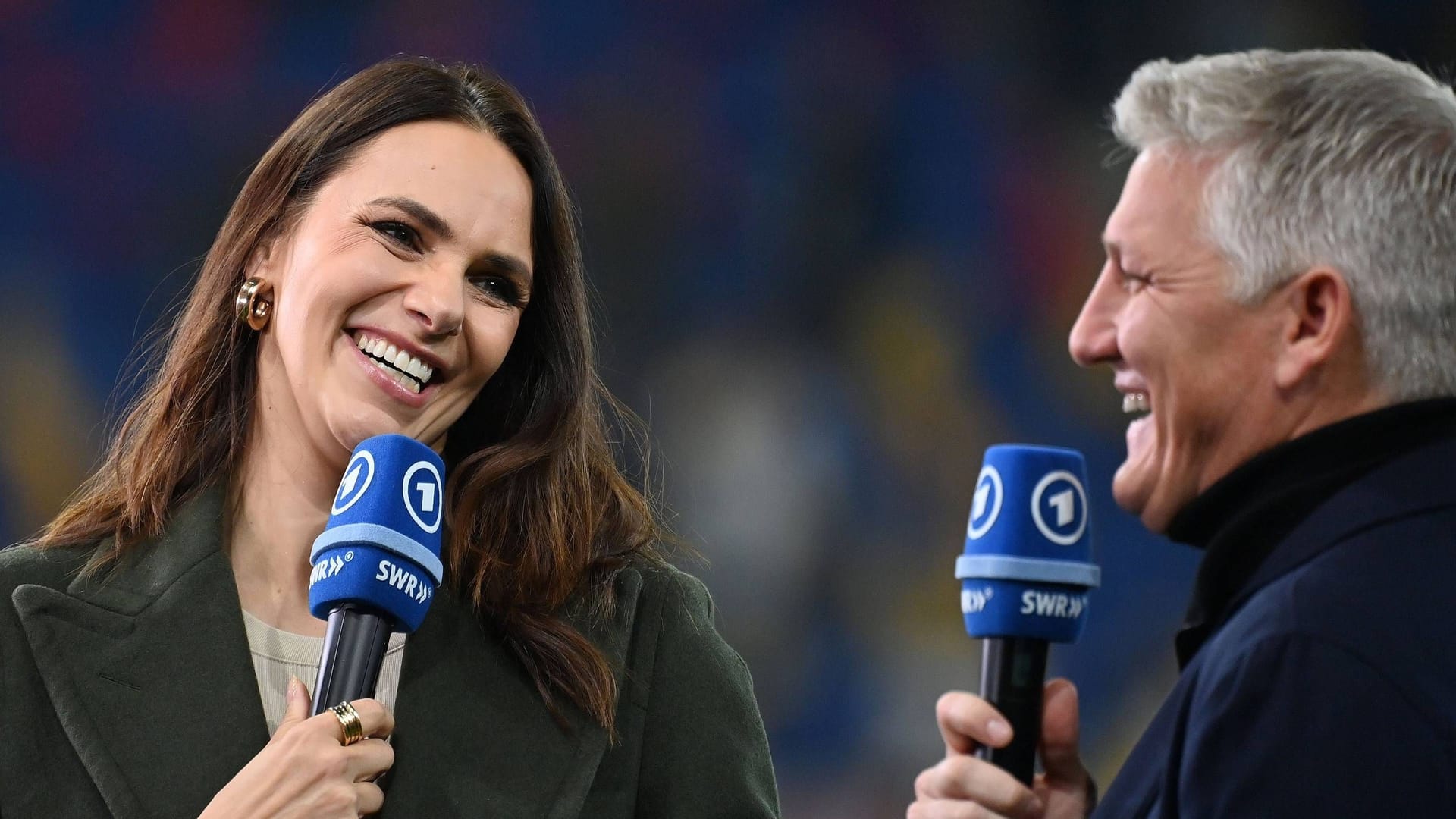 Esther Sedlaczek (l.) and Bastian Schweinsteiger: Both present for ARD.