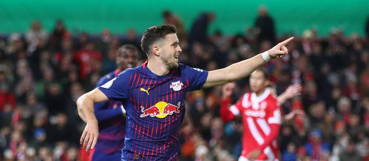 Leipzig's Christoph Baumgartner celebrates his goal