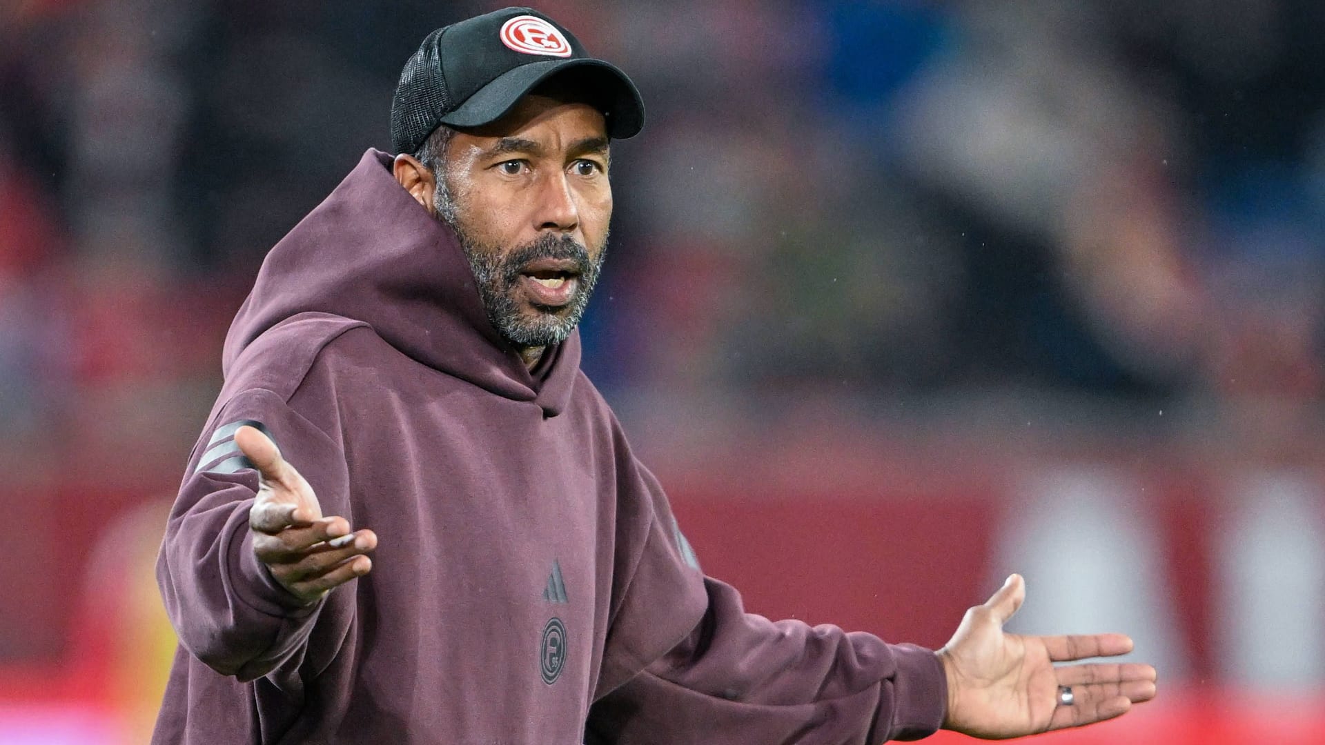 Daniel Thioune: The Düsseldorf coach lost to the 1. FC Nürnberg on Friday.