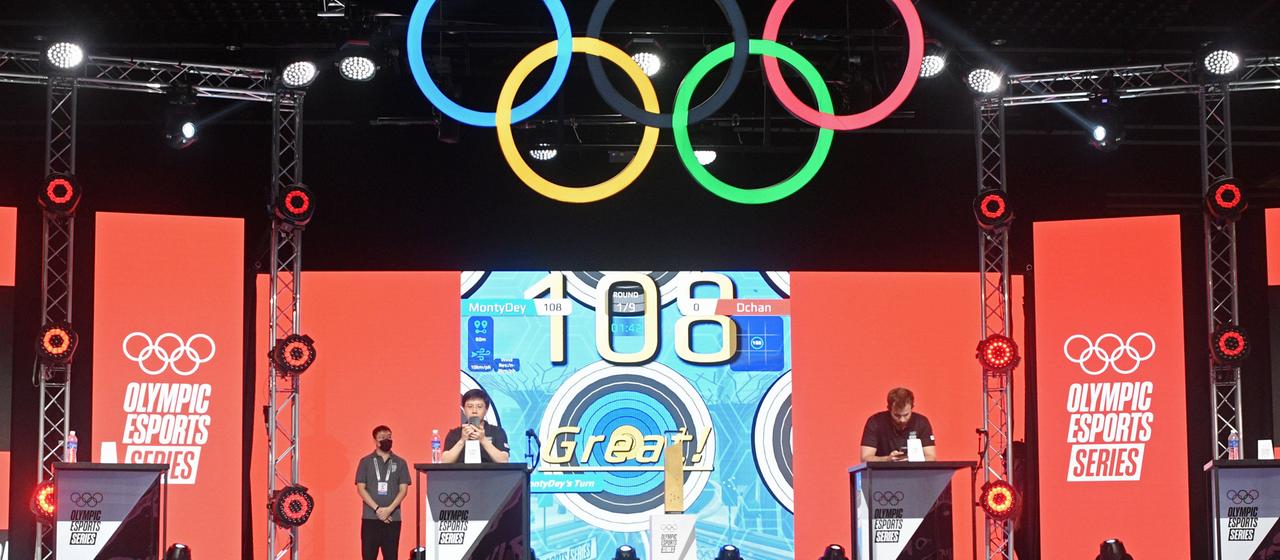 Jared Montgomery at the 2023 Olympic ESports Week archery event