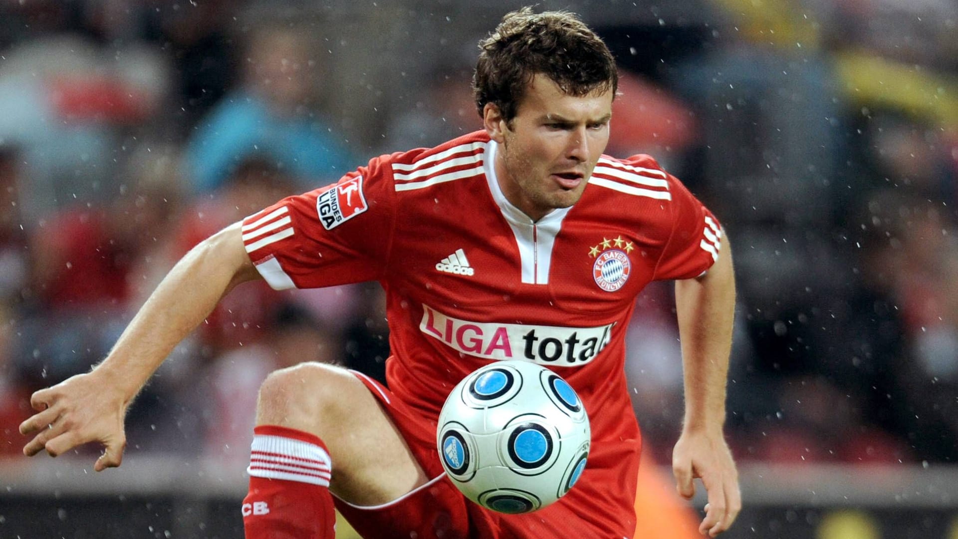 Andreas Görlitz on the ball for FC Bayern Munich (archive photo).