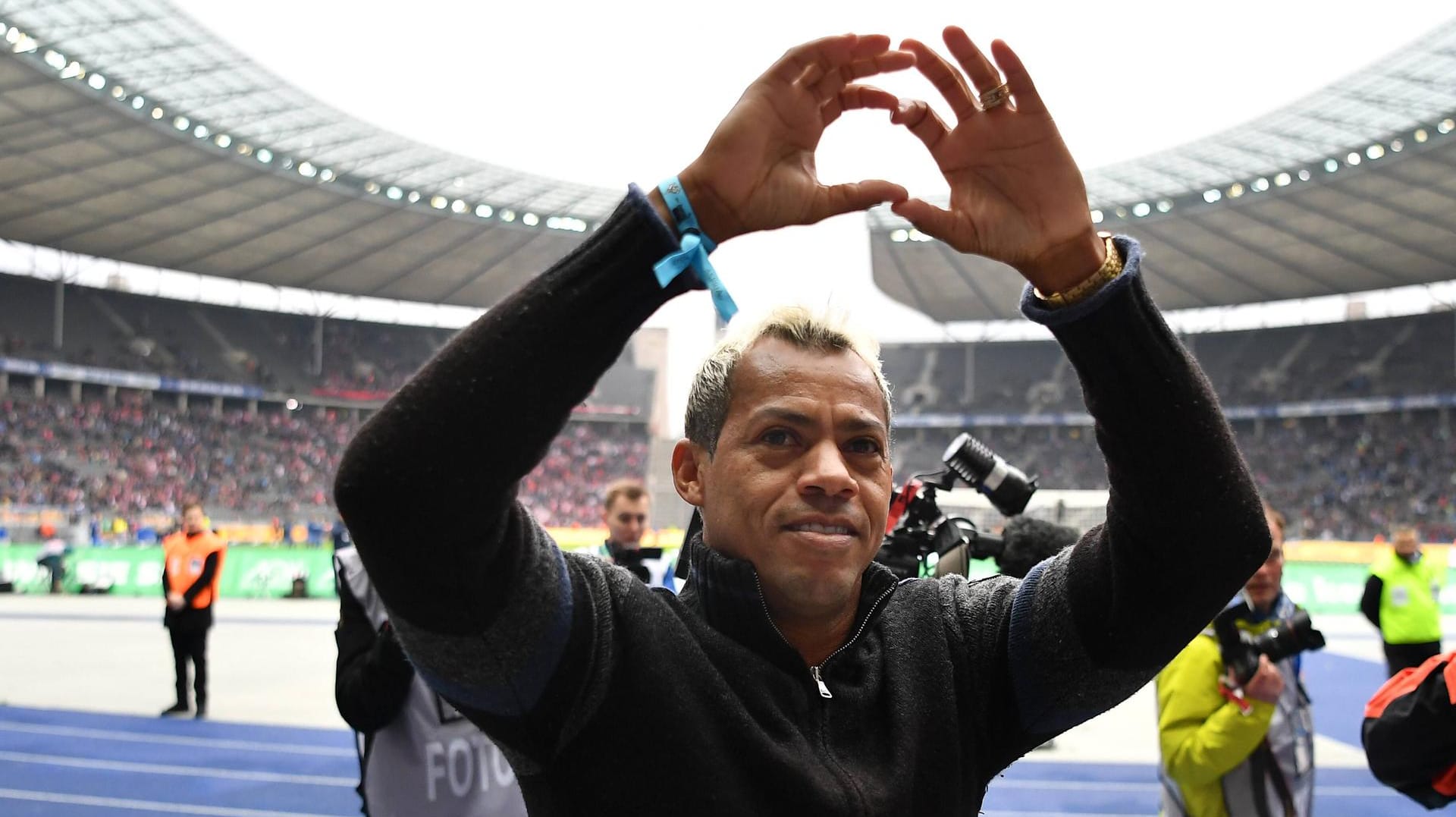 Marcelinho during a visit to the Olympic Stadium shortly before his farewell game.