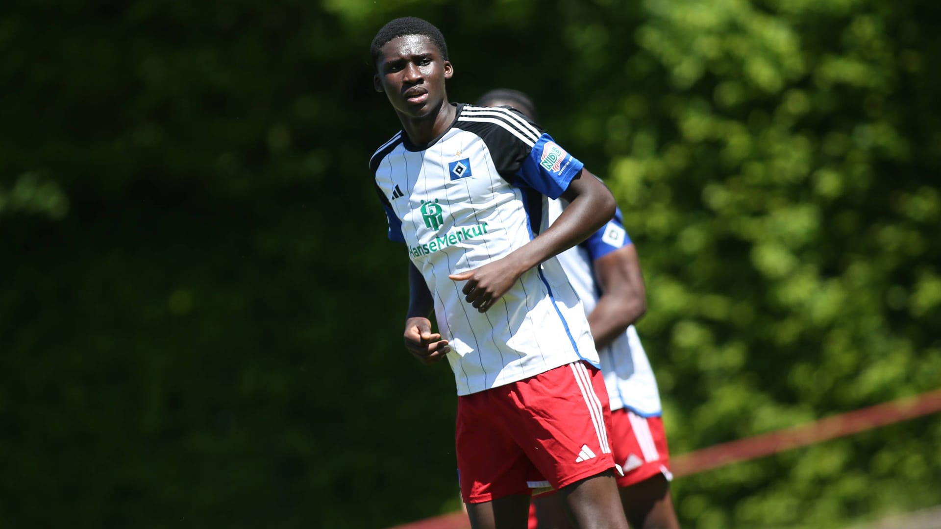 Karim Coulibaly (archive photo): The central defender played for HSV until 2024, and now he plays for Werder Bremen in the Bundesliga.
