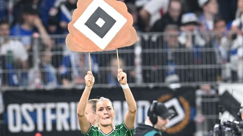 With this action she angered numerous HSV supporters: Werder player Medina Desic apologized afterwards for her behavior.