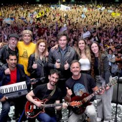 Javier Milei and the presidential band | Photo: CEDOC