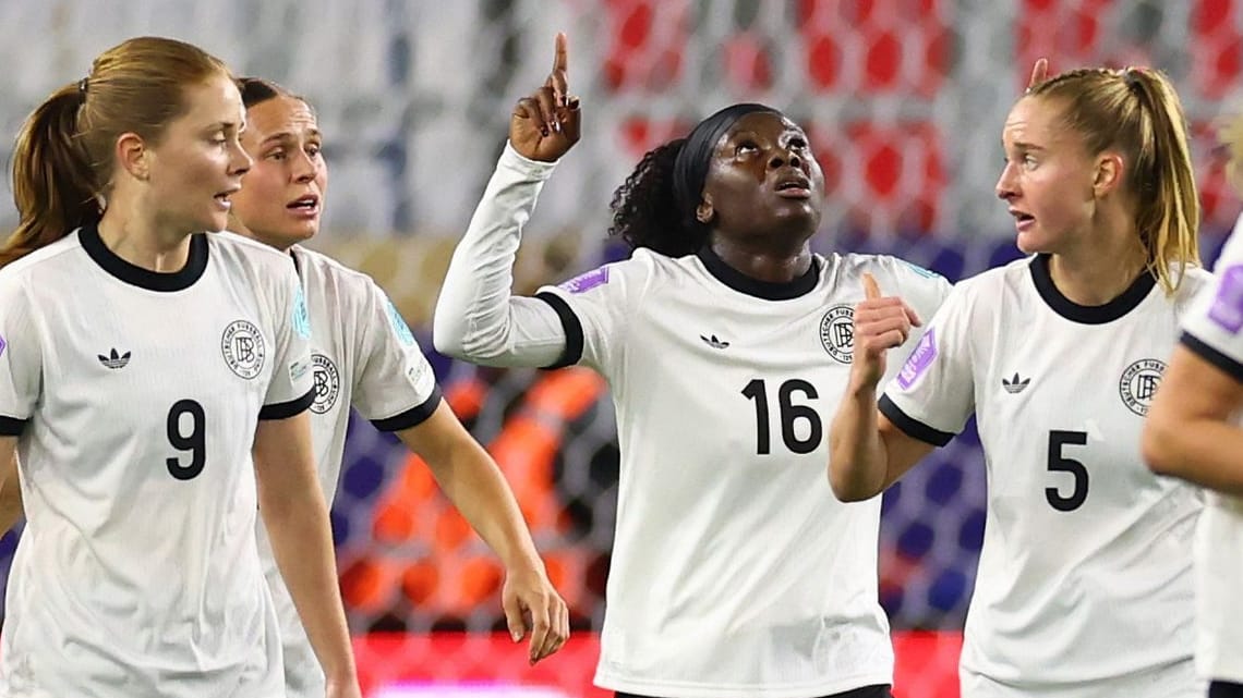 Nicole Anyomi (M.): She shot Germany back into the game.