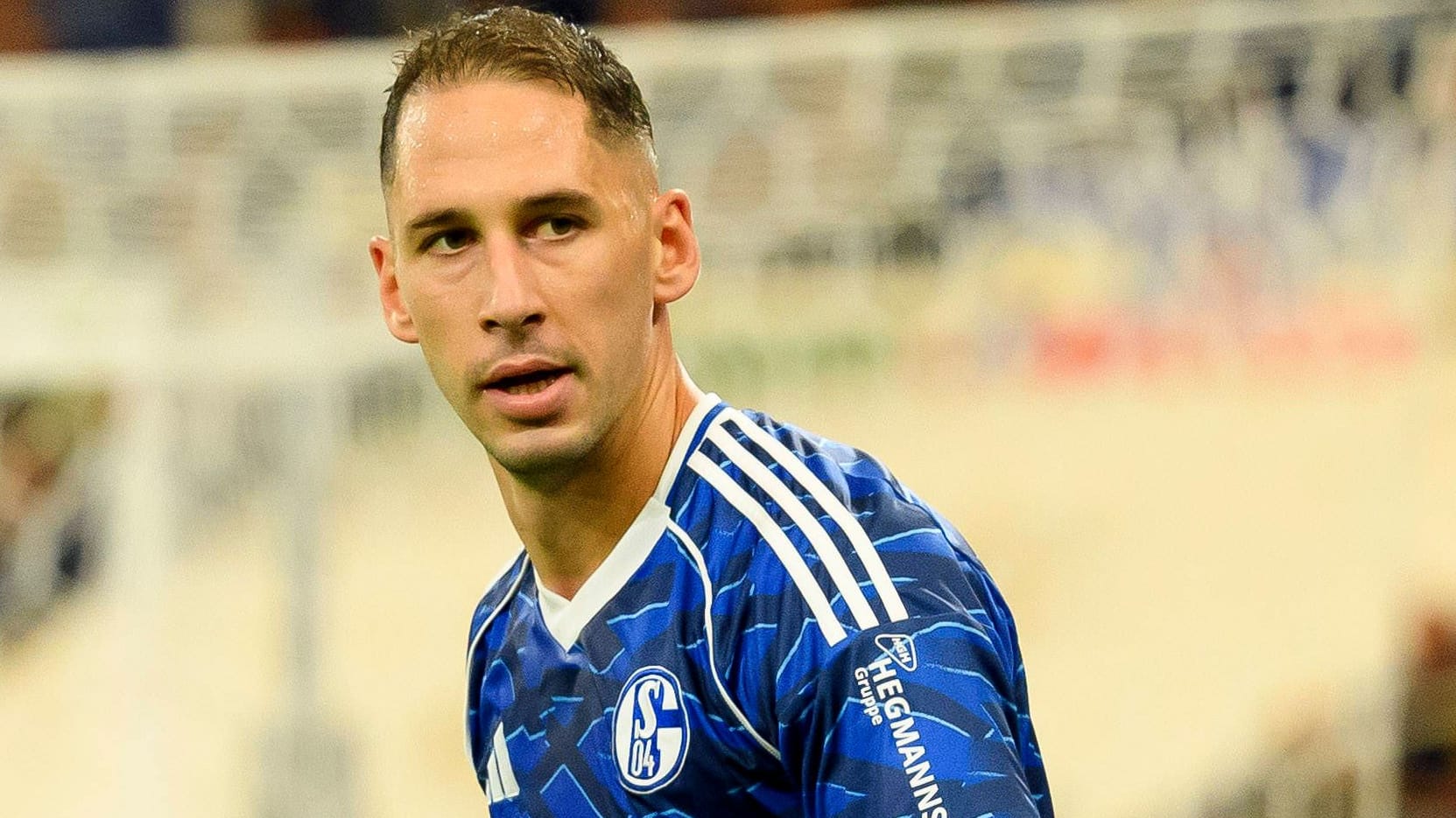 Nikola Katić: The Bosnian central defender was positive in Bielefeld.