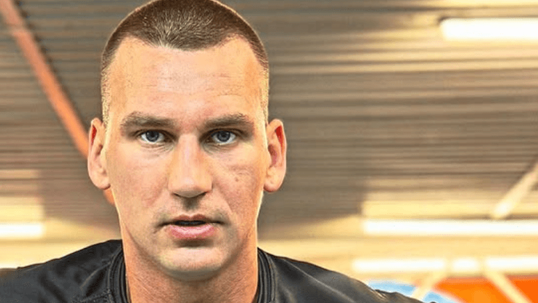 Andreas Iversen: The Norwegian boxer received a shocking message.