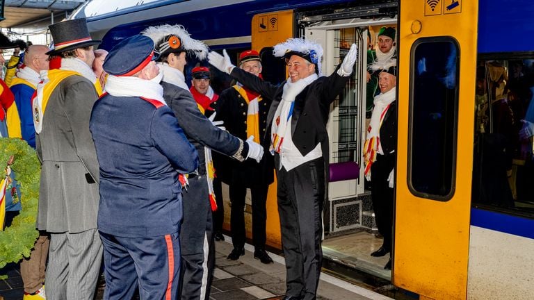 Prince Amadeiro XXVII arrives for the first time with the Hoftrein (Photo: Eye4Vision)