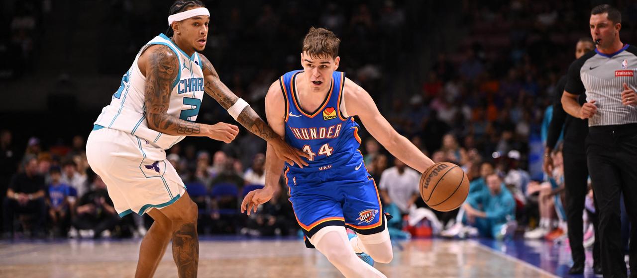 Nikola Topic of the Oklahoma City Thunder in action