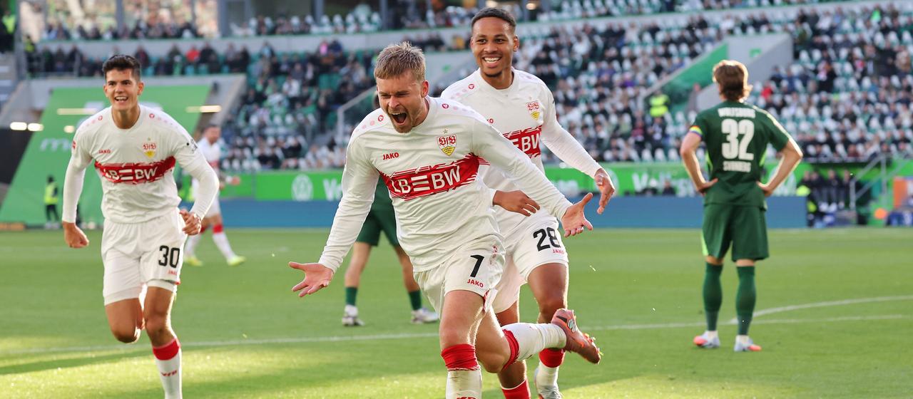 Maximilian Mittelstädt celebrates in Wolfsburg