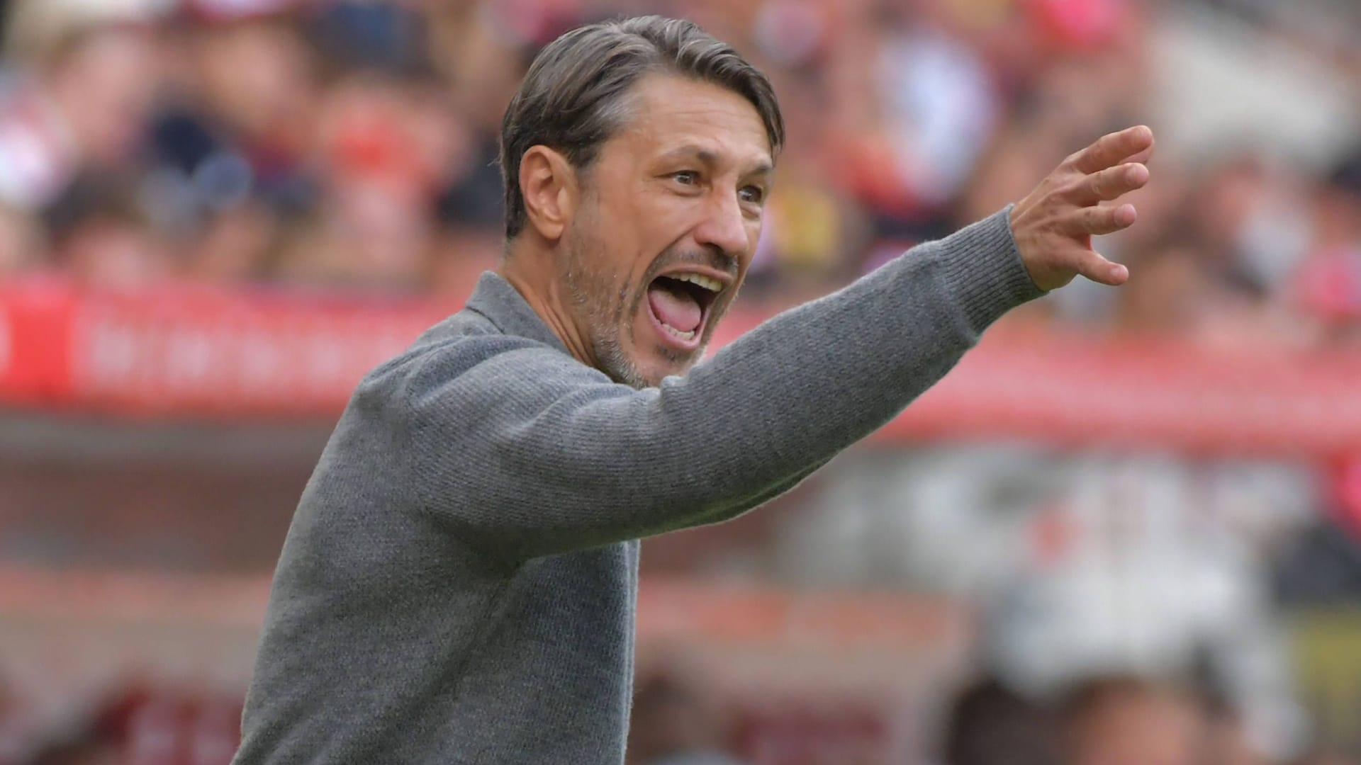 BVB coach Niko Kovač gestured: The Dortmunders want to take their first win of the season in the Champions League.