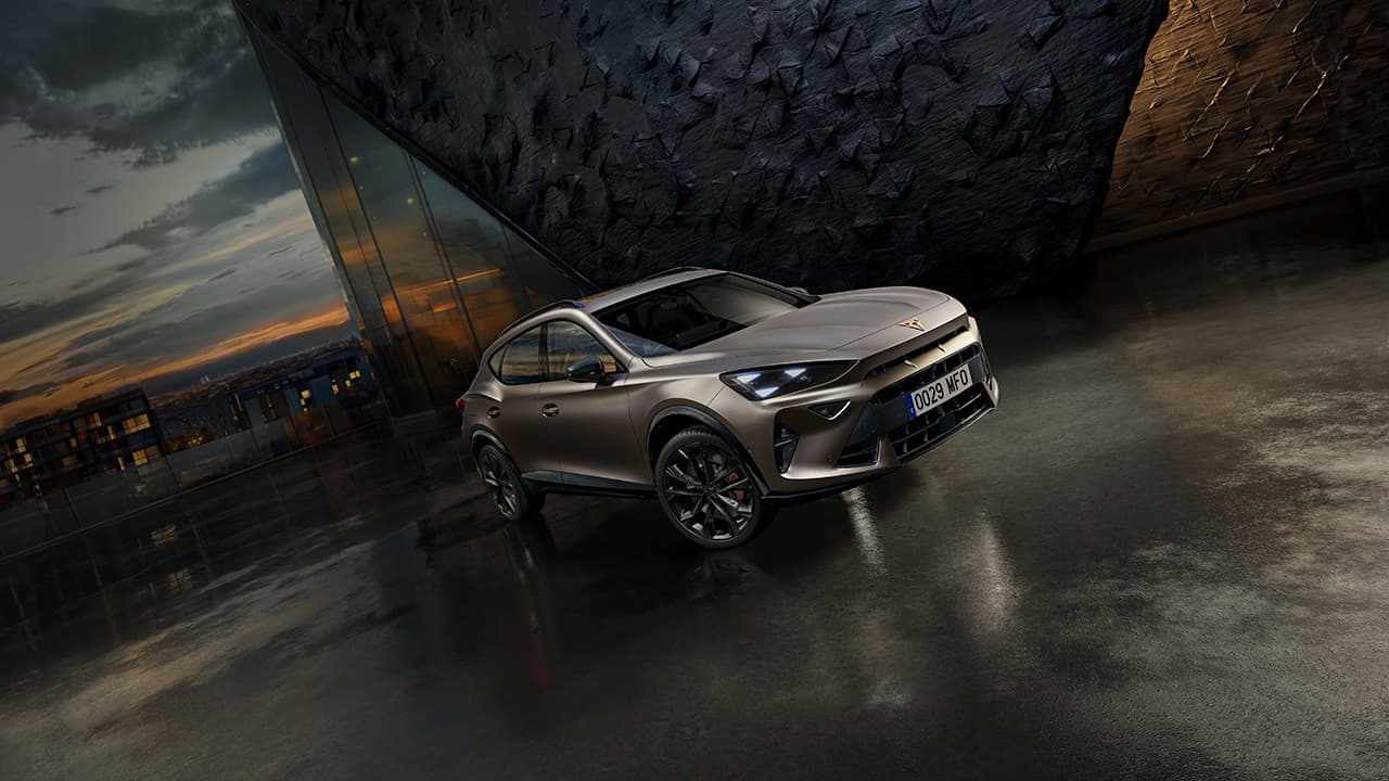 New CUPRA Formentor Hybrid: There is a red thread that connects us