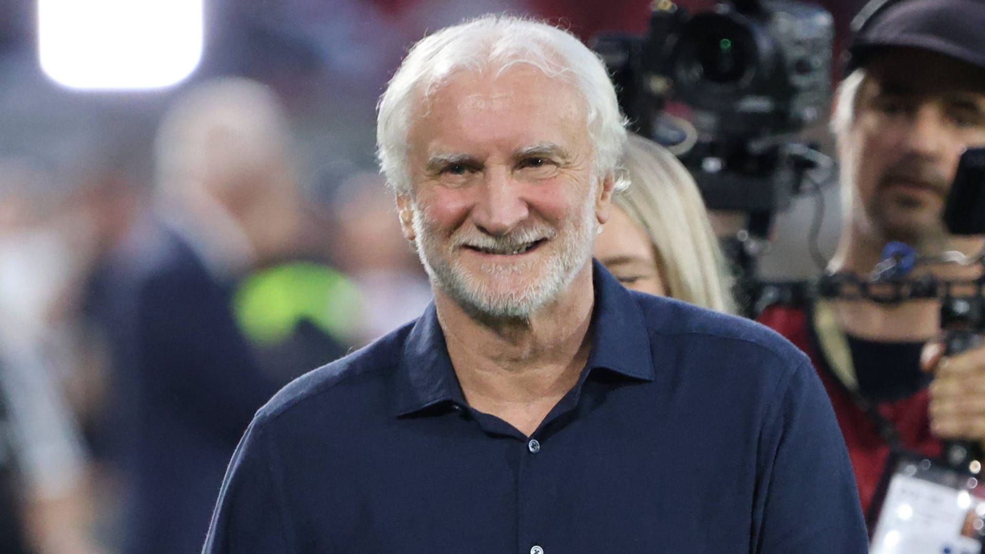 Rudi Völler: Since October 3, Sky has been showing a new documentary that has accompanied the Werder-Bremen legend.