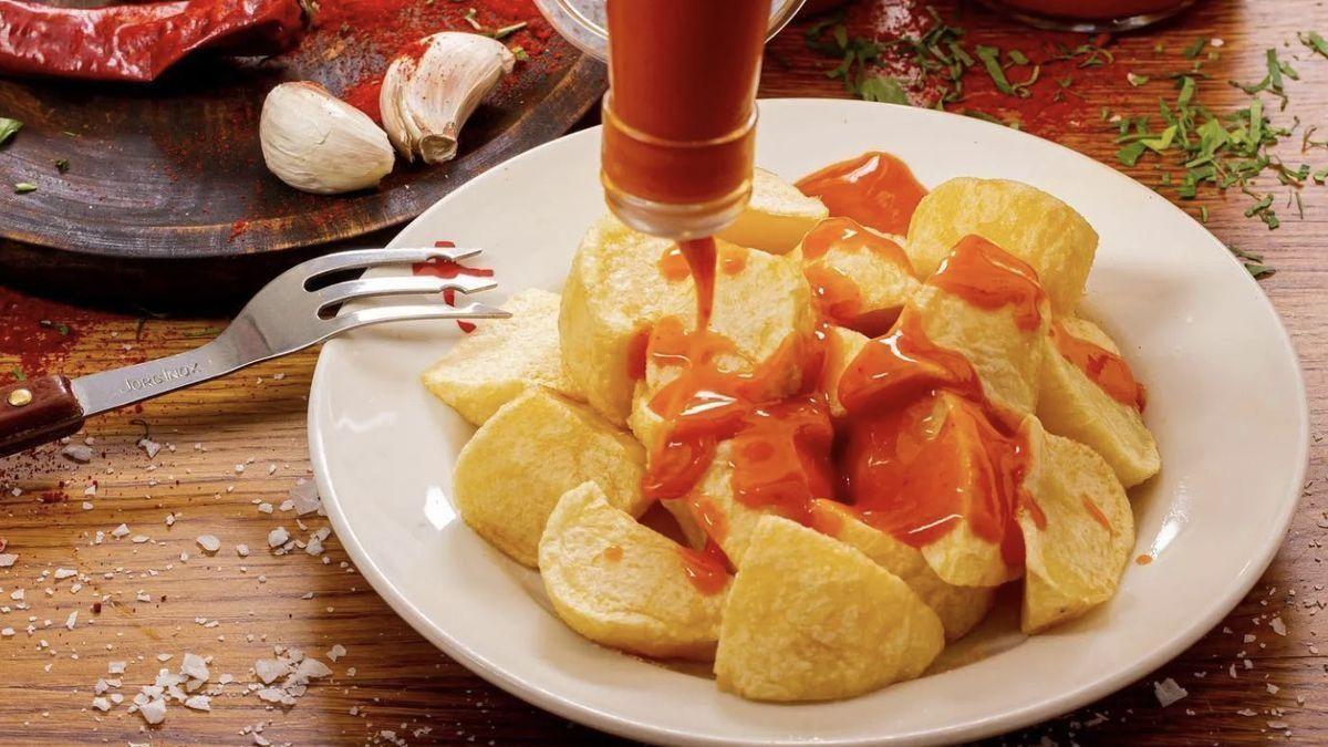 Bravas potatoes.
