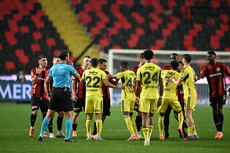 Beşiktaş-Fenerbahçe match yellow card penalty limit