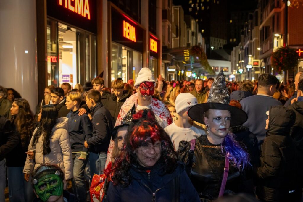 Halloween Walk 2025 Zoetermeer. Photo: in the Zoetermeer neighborhood / Samira Geerdinck