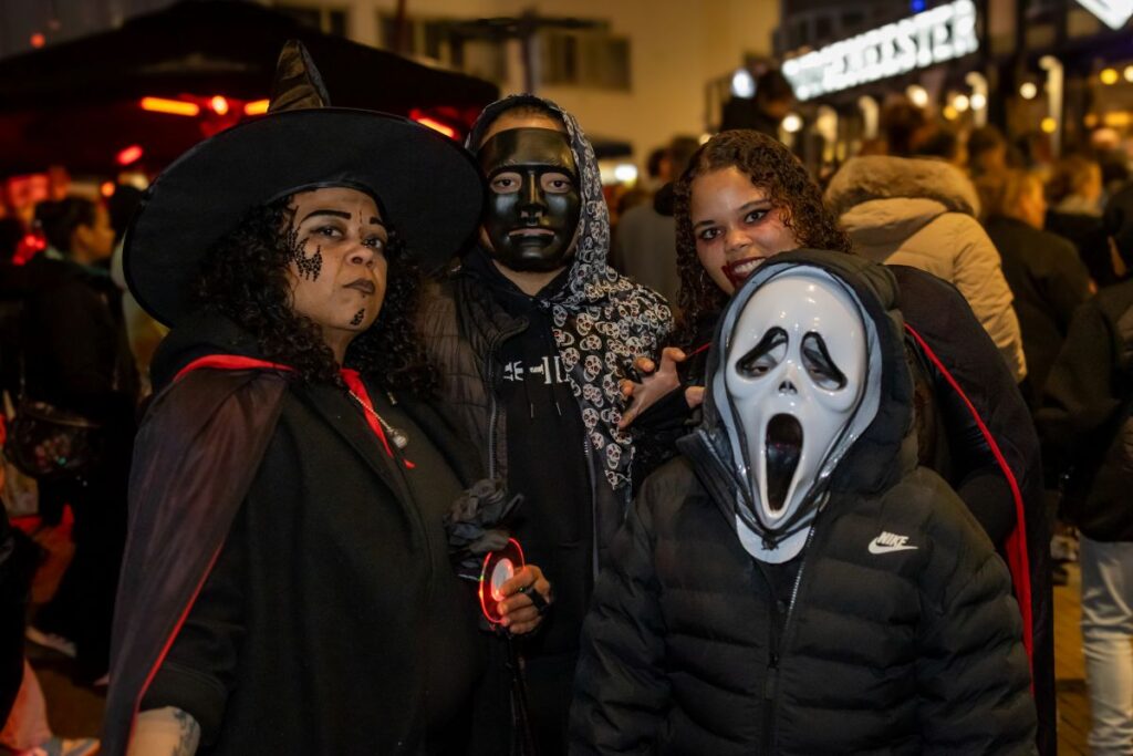 Halloween Walk 2025 Zoetermeer. Photo: in the Zoetermeer neighborhood / Samira Geerdinck