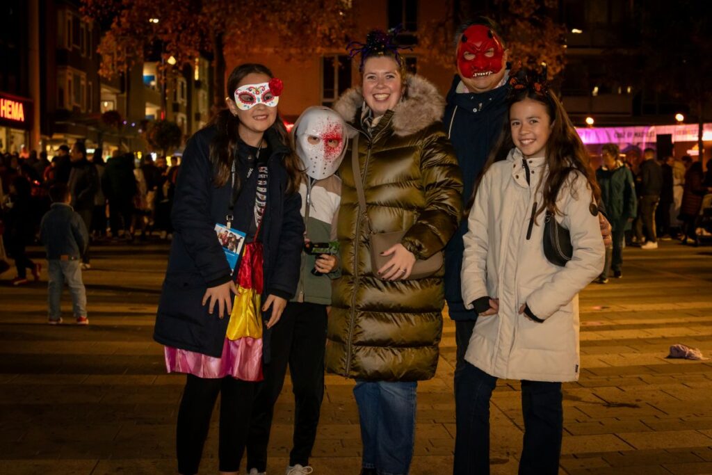 Halloween Walk 2025 Zoetermeer. Photo: in the Zoetermeer neighborhood / Samira Geerdinck