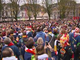 https://api.omroepbrabant.nl/img/f/$width$/$height$/0.44/0.49/bWVkaWEvcHJvZC80MzY4NjYyLmpwZz9zdj0yMDE5LTA3LTA3JnN0PTIwMjAtMDEtMDFUMDAlM0E wMCUzQTAwWiZzZT0yMDQwLTAxLTAxVDAwJTNBMDAlM0EwMFomc3I9YiZzcD1yJnNpZz1 lck0xVDdQa2dJVUJyZ2RtSyUyRkkxYVQ5OTZZVUlHNjdEZ0ZSSVIlMkZDa3ZpVSUzRA==
