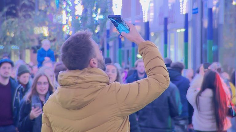 This also fits with GLOW, watching and capturing (photo: Omroep Brabant).