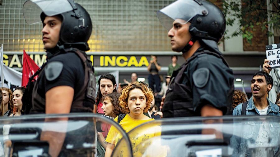 Protest for Incaa