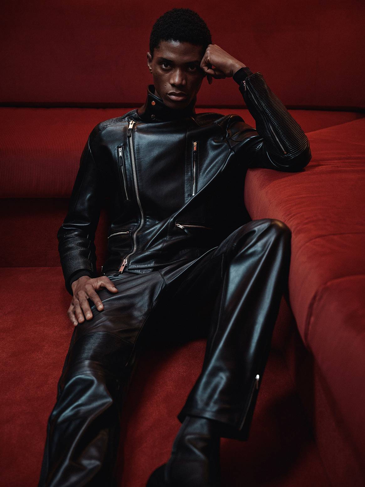 Imagen de campaña de la collección capsula colaborativa “Ludovic de Saint Sernin x Zara”, for Otoño/Invierno 2025/2025.