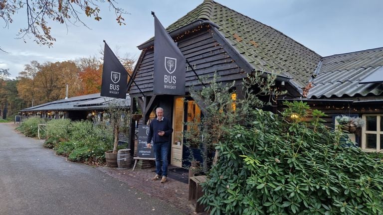 The building of Bus Whiskey Distillers in the countryside of Loosbroek (photo: Tom Berkers).