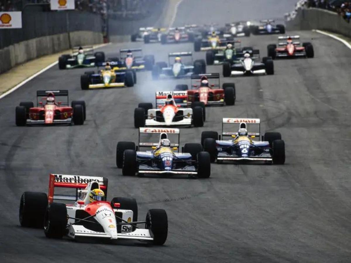 Start of the 1991 Formula 1 Brazilian GP, ​​with Ayrton Senna and the McLaren MP4/6 at the helm
