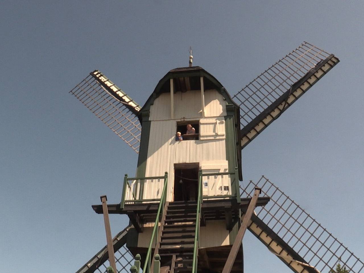 https://api.omroepbrabant.nl/img/f/$width$/$height$/0.5/0.5/bWVkaWEvcHJvZC8yNTAzNjc2LmpwZz9zdj0yMDE5LTA3LTA3JnN0PTIwMjAtMDEtMDFUMDAl M0EwMCUzQTAwWiZzZT0yMDQwLTAxLTAxVDAwJTNBMDAlM0EwMFomc3I9YiZzcD1yJnNpZz15aHU1blp4U3ZYVFl2Qm1jbXJNR1JjcUtQZVozY2tGTnRKVkRER2ZpRFkwJTNE
