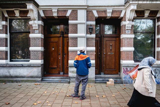 Parcel deliverer Colin drives around via a subcontractor for PostNL. 
