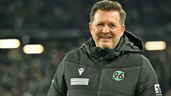Coach Christian Titz from Hannover 96